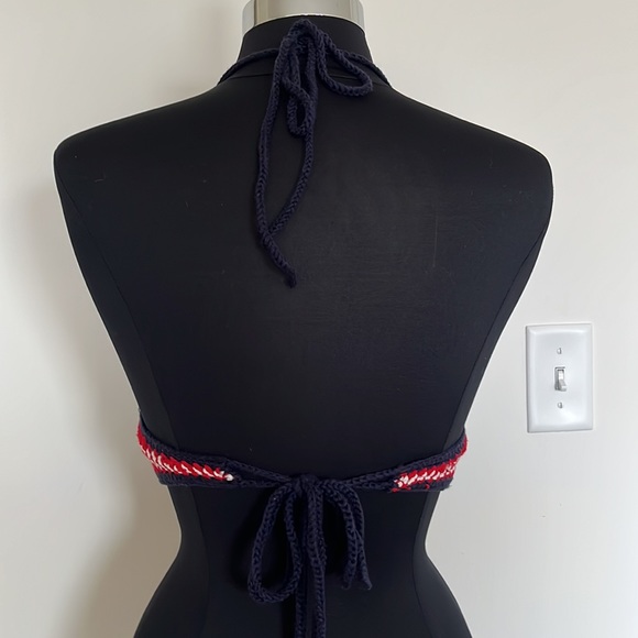 F21 Triangle Knit Top - Picture 3 of 5